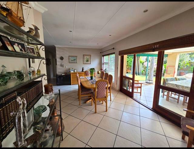 3 BEDROOM HOUSE FOR SALE IN GLEN MARAIS